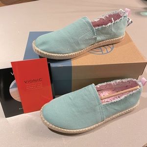 Brand new Vionic Beach Laguna Espadrille Shoes